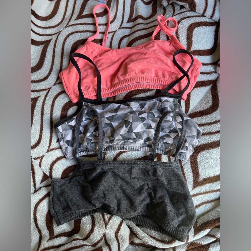 Sports bra